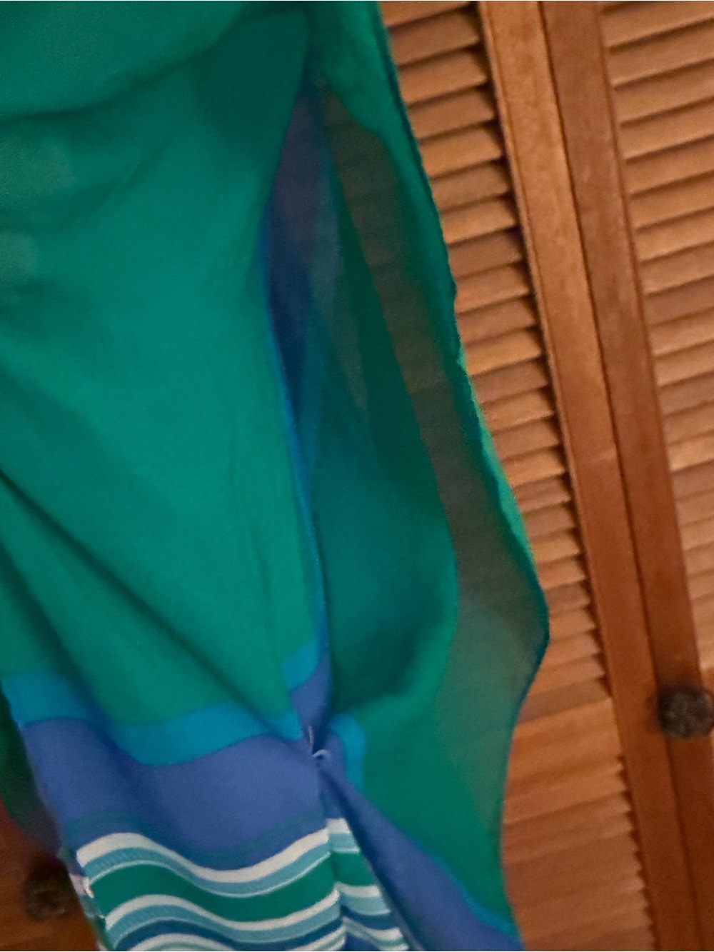 V-Neck Sheer Tunic Top in Green and Blue - Picture 2 of 3